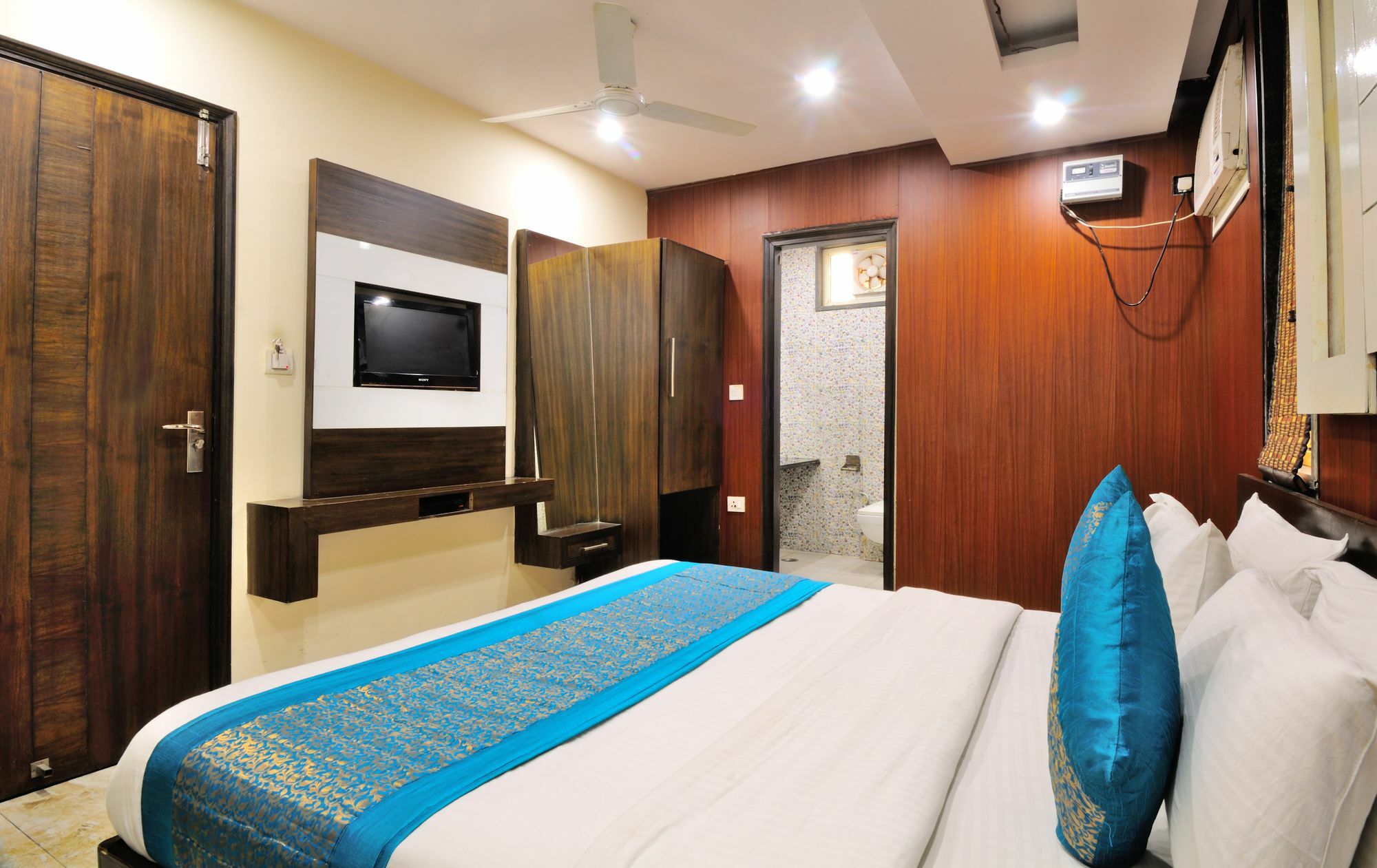 Hotel Gold Star Inn - Paharganj 뉴델리 외부 사진