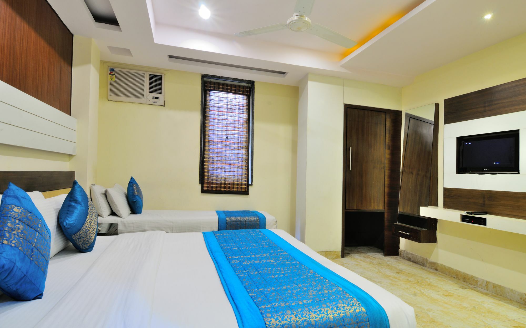 Hotel Gold Star Inn - Paharganj 뉴델리 외부 사진